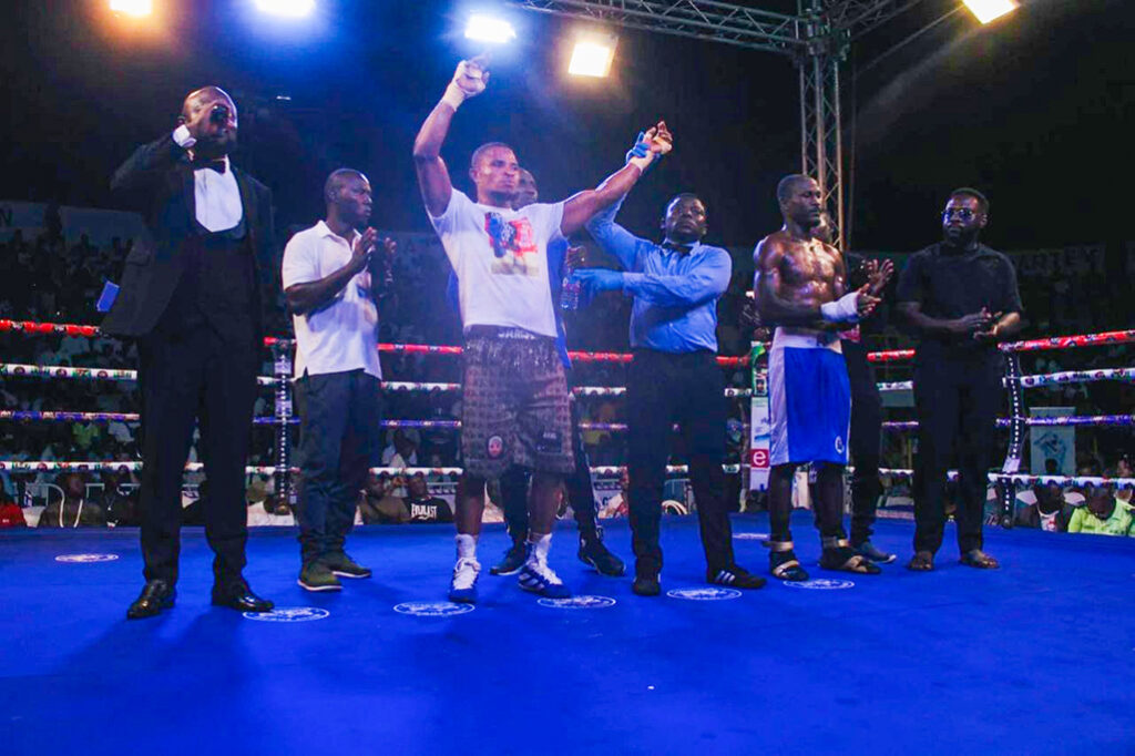 SAMSON SOLOMON wins HARDEST Match Yet: A Night of Drama in Accra Boxing